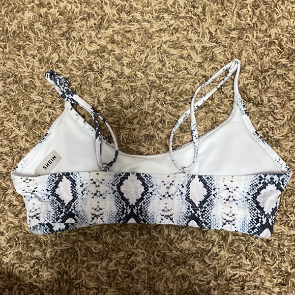 snake print bikini top - Picture 3 of 3